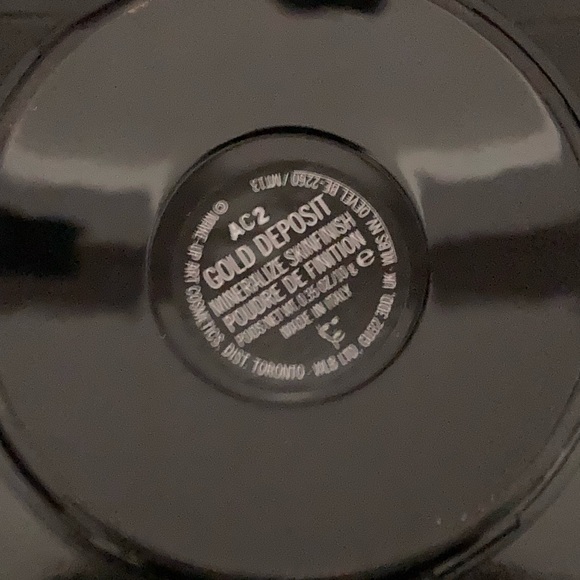 x1 MAC GOLD DEPOSIT MINERALIZE SKINFINISH BRAND NEW BOXED - Picture 15 of 16